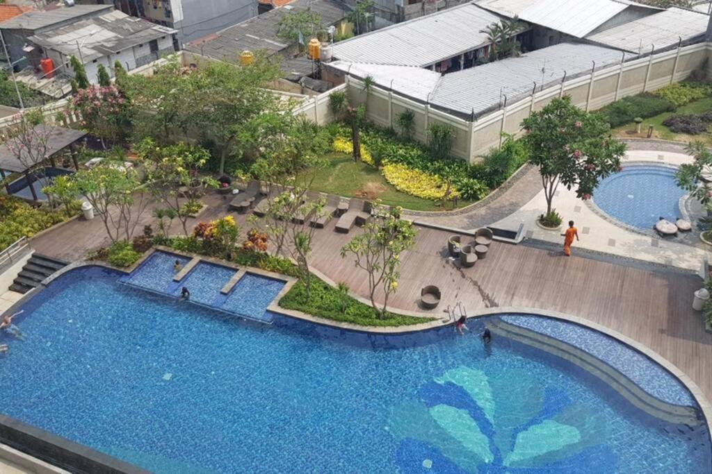 1 Bedroom Apartment Near Central Park Mall 雅加达 外观 照片